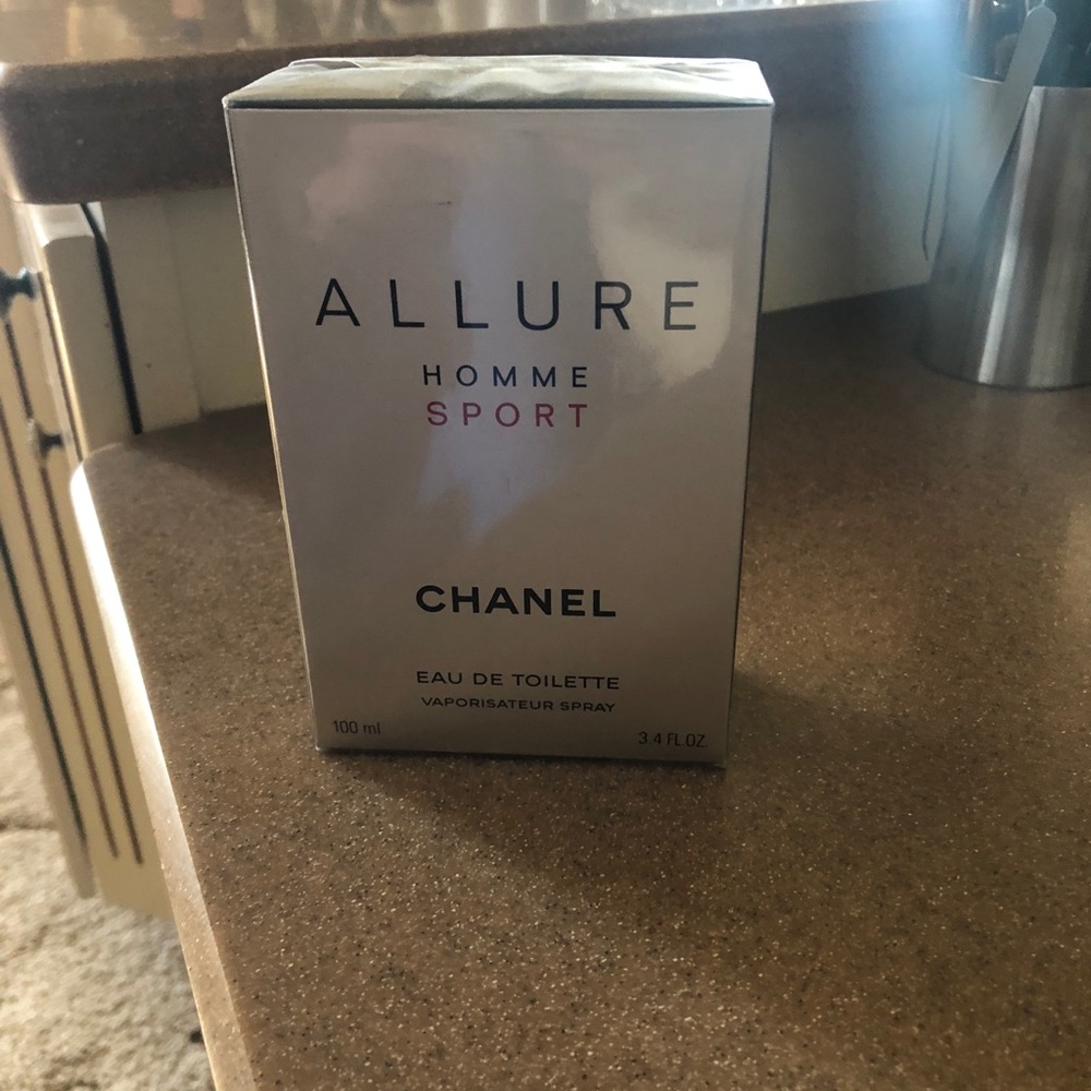 Chanel cologne